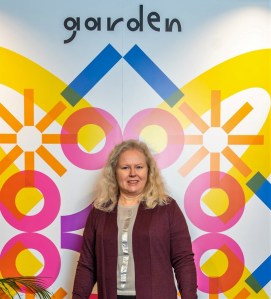 Kämp Garden Liisa valokuvaseinä rajattu