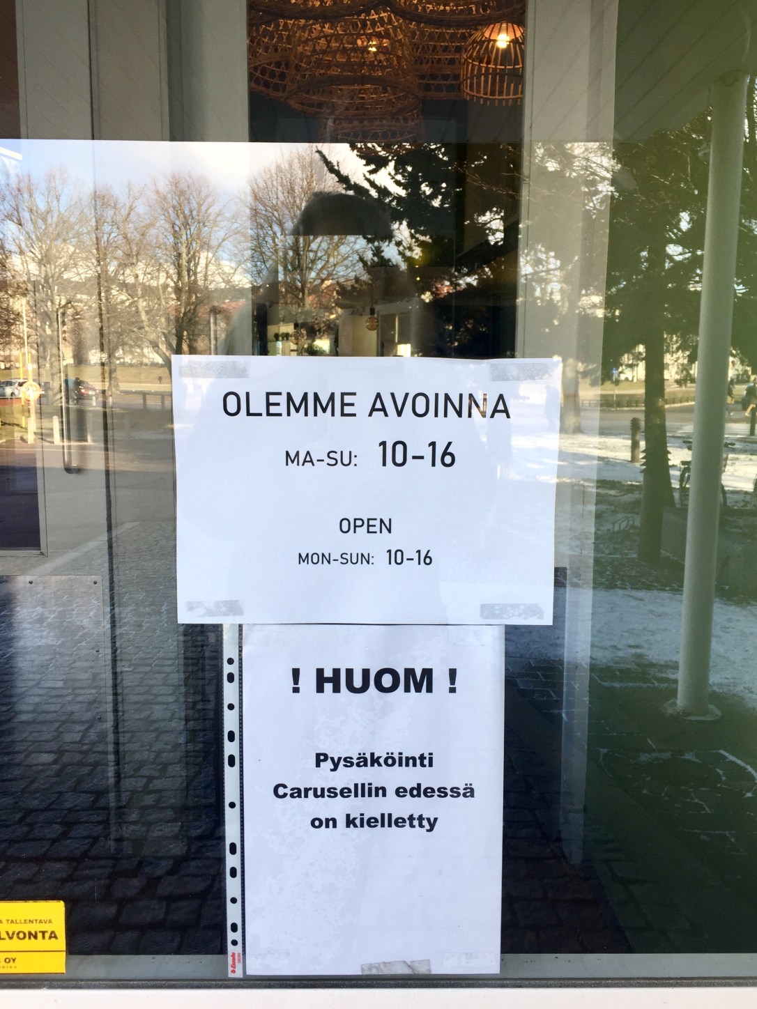 Cafe Carusel avoinna