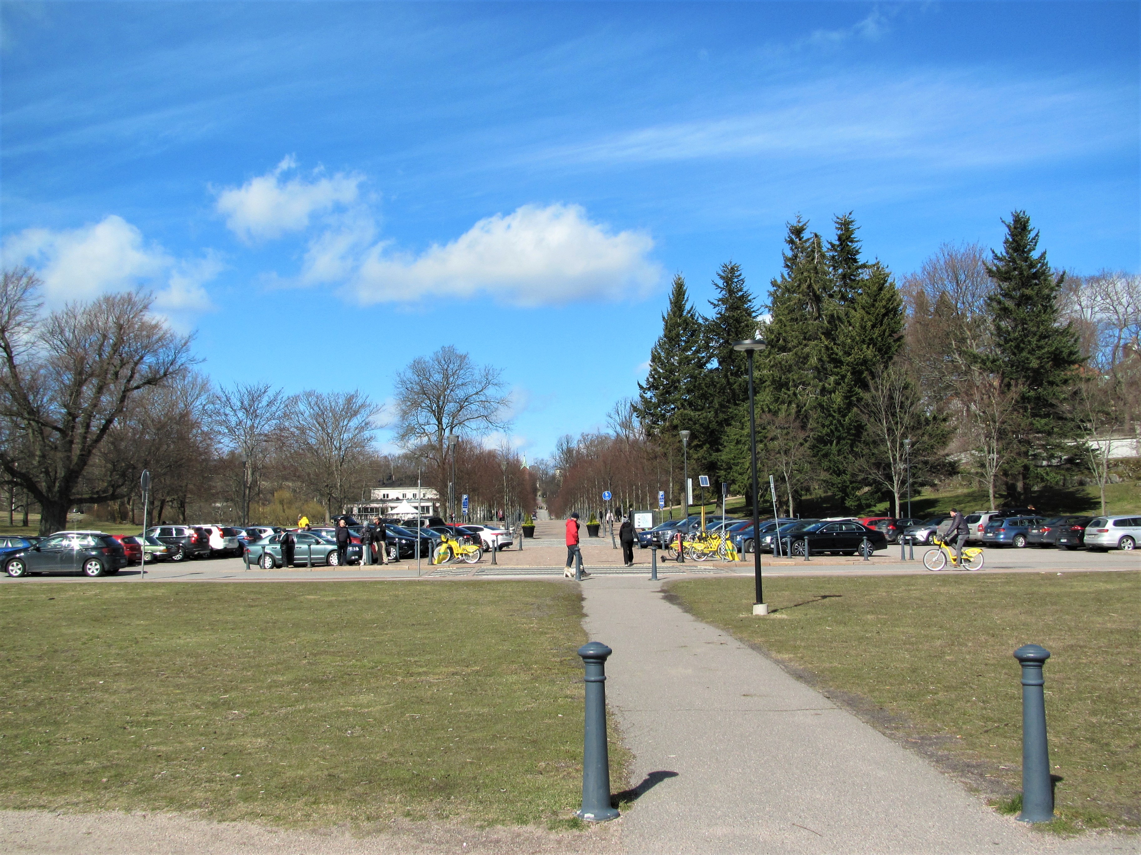 Eira Kaivariin päin