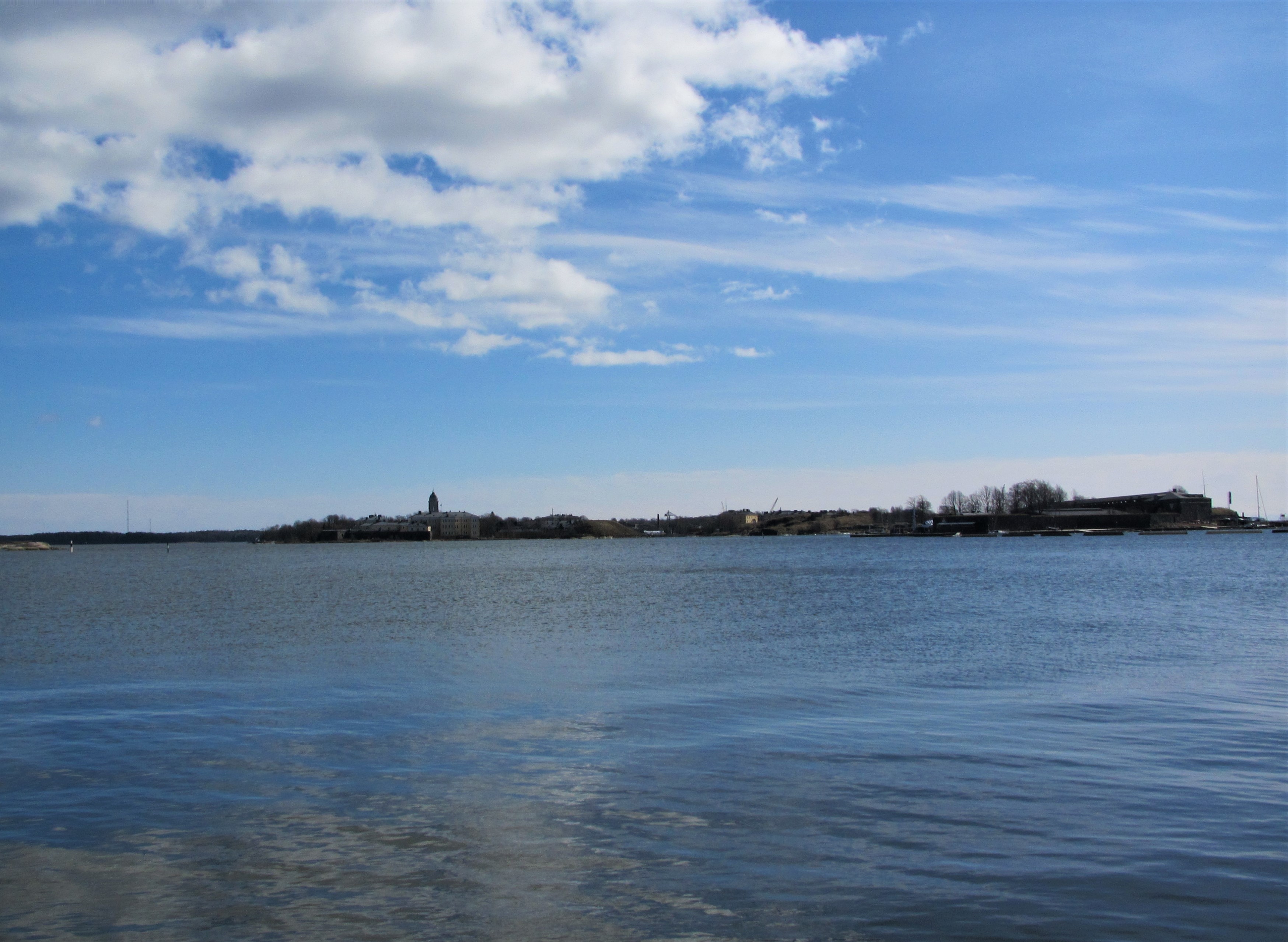 Eira Suomenlinnaan päin